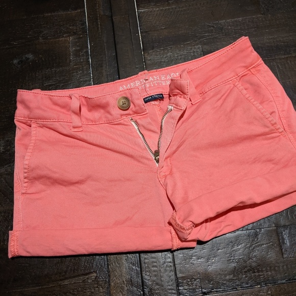 Shorta - Picture 1 of 1